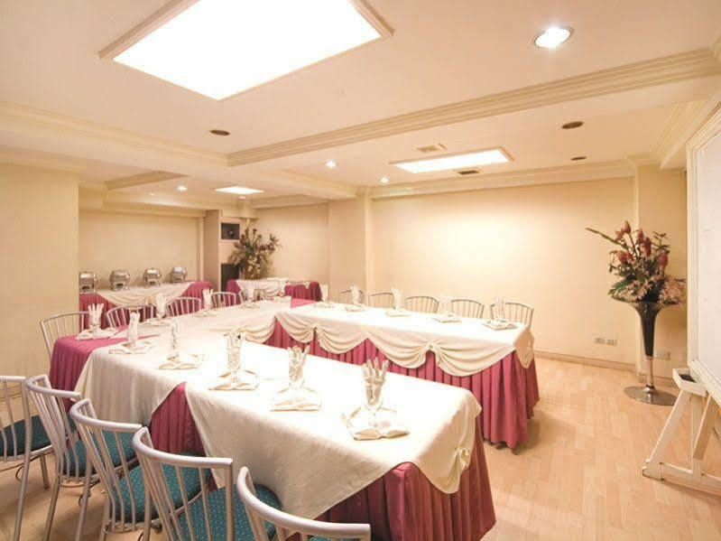 Grand City Hotel Inc. Cagayan de Oro Esterno foto