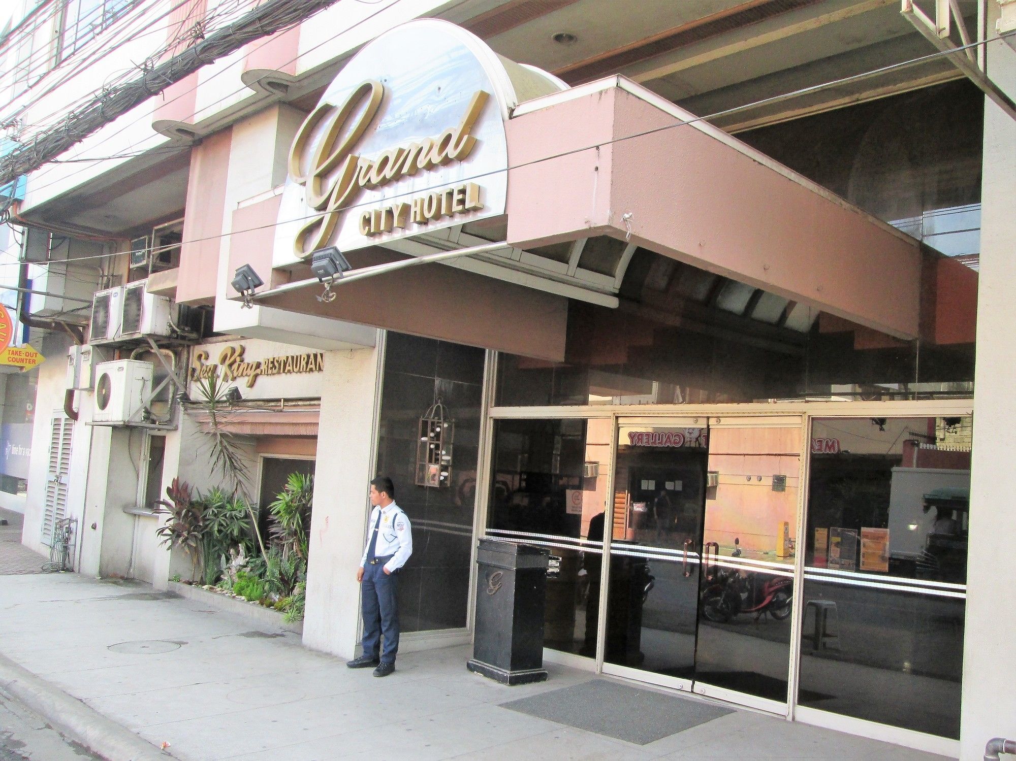 Grand City Hotel Inc. Cagayan de Oro Esterno foto